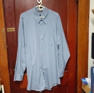 Oleg Cassini blue long sleeve 18 1/2-37-w/pocket button down dress shirt